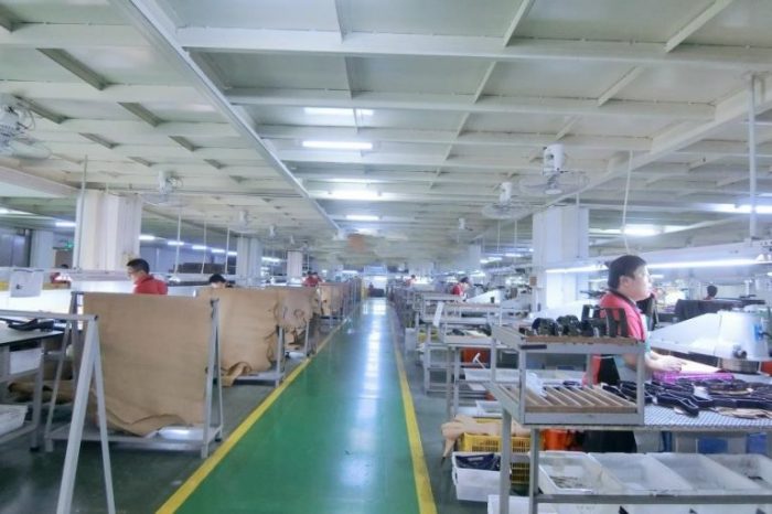 Reliable Shoe Factory for Custom Sneaker & Footwear Production-vlefooena