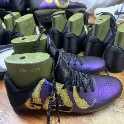 How to Find the Right Custom Sneaker Manufacturer for Your Unique Footwear Needs-vlefooena