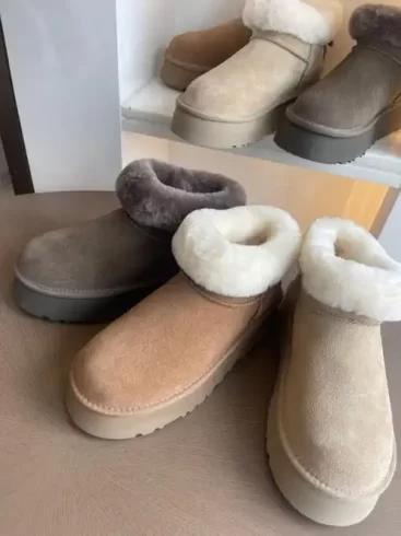 The Art of Crafting Footwear: A Step-by-Step Guide to the Shoe Manufacturing Process-vlefooena