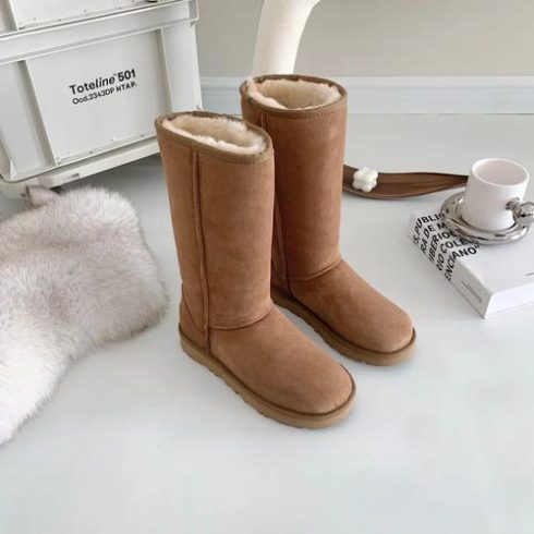 "How Shoes Are Made: Unveiling the Manufacturing Process Step-by-Step"-vlefooena