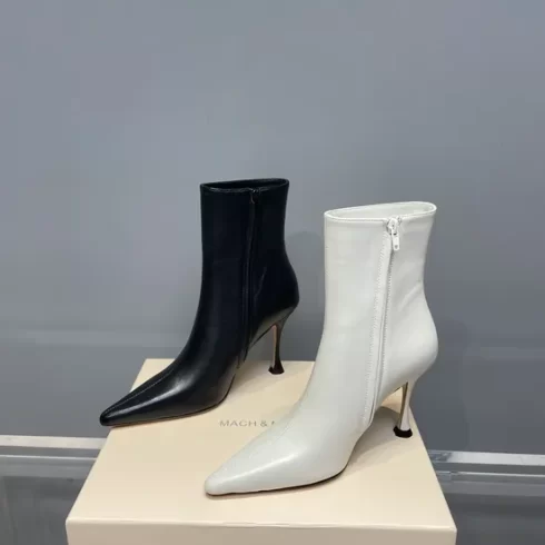 Stylish and Durable Shoes: Manufactured in China with Care-vlefooena