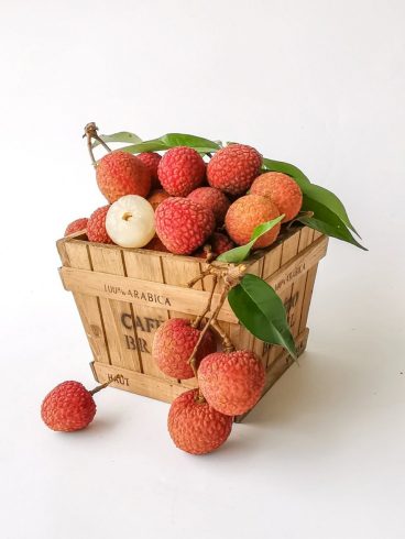China’s Lychee Export Revolution: Merging Tradition with Futuristic Agritech-vlefooena