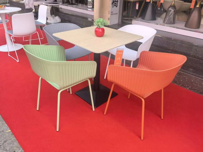 Embracing Innovation: The Future of Smart Home Furniture Manufacturing-vlefooena