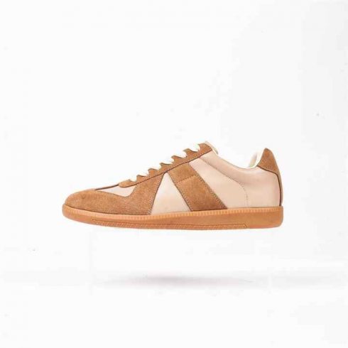 Wholesale Shoes from China to Japan: A Complete Importer’s Guide-vlefooena