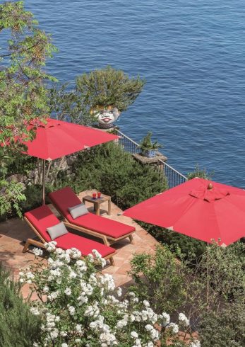 Custom Furniture from China: Design, Production, and Global Shipping-vlefooena