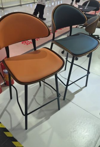 Custom Furniture Manufacturing for Global Wholesale Buyers: Complete Guide to OEM Furniture Production-vlefooena