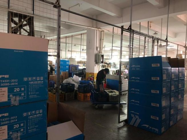 🏆 Premium Sports Sneakers Manufacturer for Global Brands-vlefooena