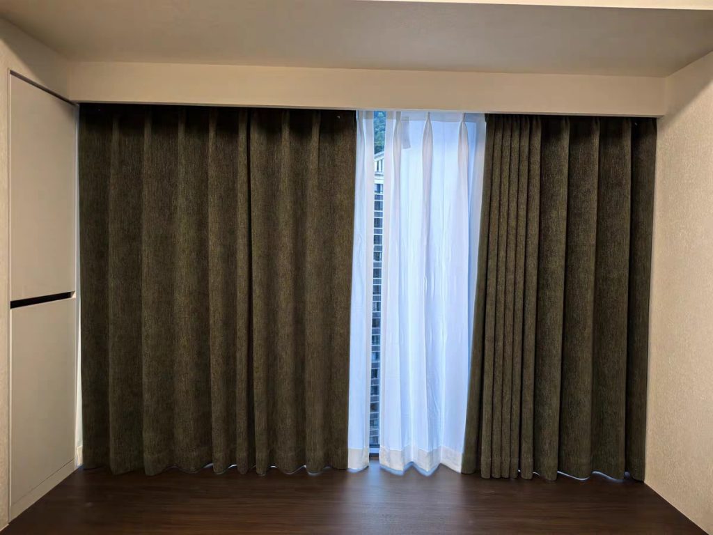 Contract Curtain Manufacturer for Large-Scale Projects-vlefooena