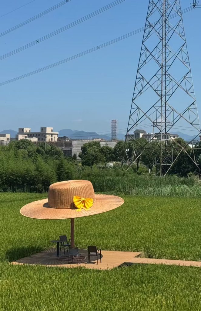 Large-Scale Panda Straw Statue for Tourist Attraction & Garden Decor – Factory Direct Export-vlefooena