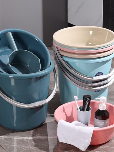 Household Water Bucket Manufacturer: How to Choose a Reliable Supplier-vlefooena
