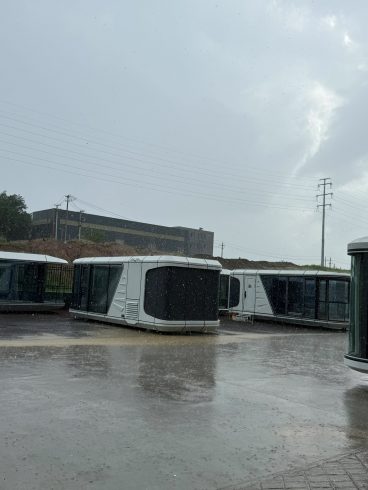 Sustainable Modular Architecture: Pioneering a Greener Future for Urban Development-vlefooena