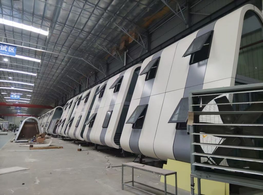 Advanced Prefab Living Pod: Energy-Efficient Modular House-vlefooena