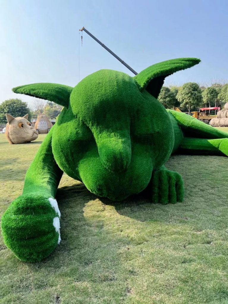 Unique Giant Panda Straw Art for International Tourist Attractions & Flower Show Decor-vlefooena