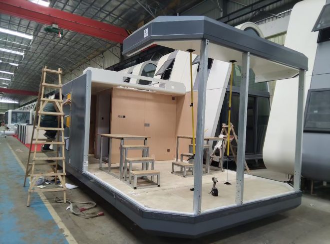 Foldable Homes for Easy Shipping and Smart Living-vlefooena