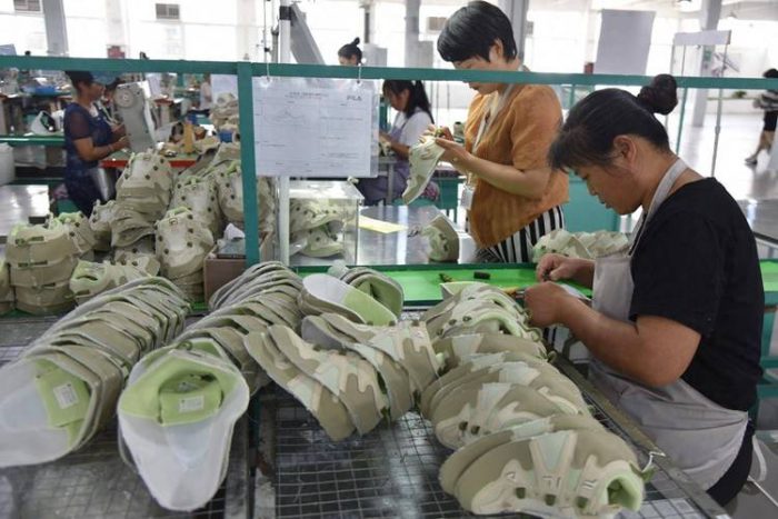 Custom Lightweight Breathable Safety Shoes for Industrial Workers and Wholesale Buyers-vlefooena