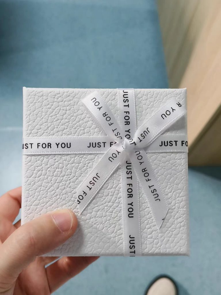 Luxury Gift Boxes for Premium Products and Retail-vlefooena