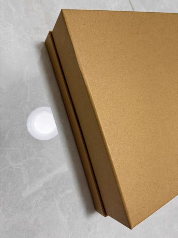 Elegant Rigid Gift Box Factory with Custom Printing Solutions-vlefooena