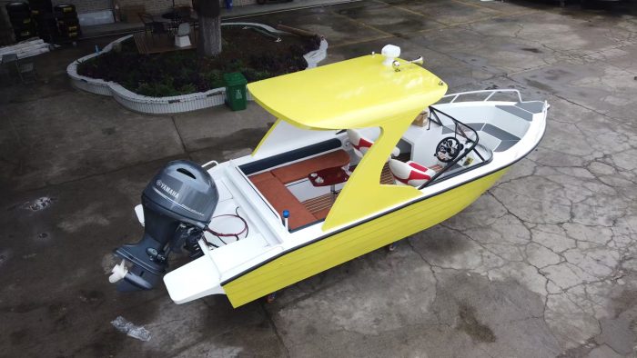 Is a 5.5m Fiberglass Boat Worth Buying? Complete Buyer’s Guide for 2026-vlefooena