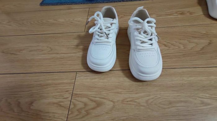 How to Find a Reliable Custom Men’s Sports Shoes Factory in China-vlefooena