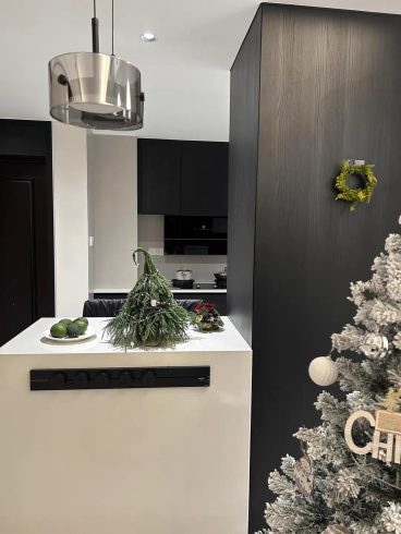 From Design to Production: High-End Custom Furniture Solutions-vlefooena