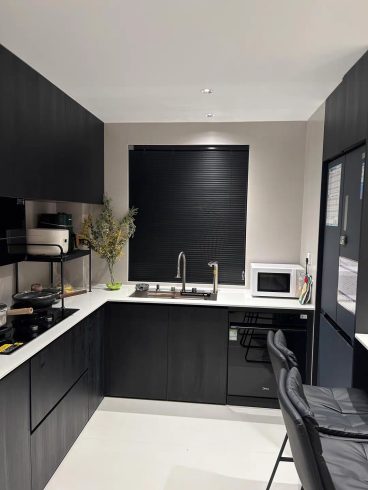 From Design to Production: High-End Custom Furniture Solutions-vlefooena