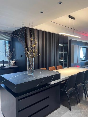 OEM & ODM Luxury Furniture Manufacturer Based in China-vlefooena