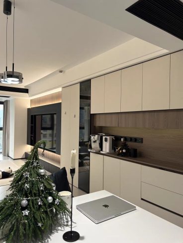 From Design to Production: High-End Custom Furniture Solutions-vlefooena