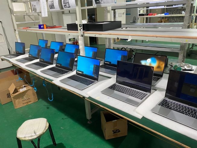Business Notebook: Elevating Professional Productivity with Secure, Efficient Computing-vlefooena