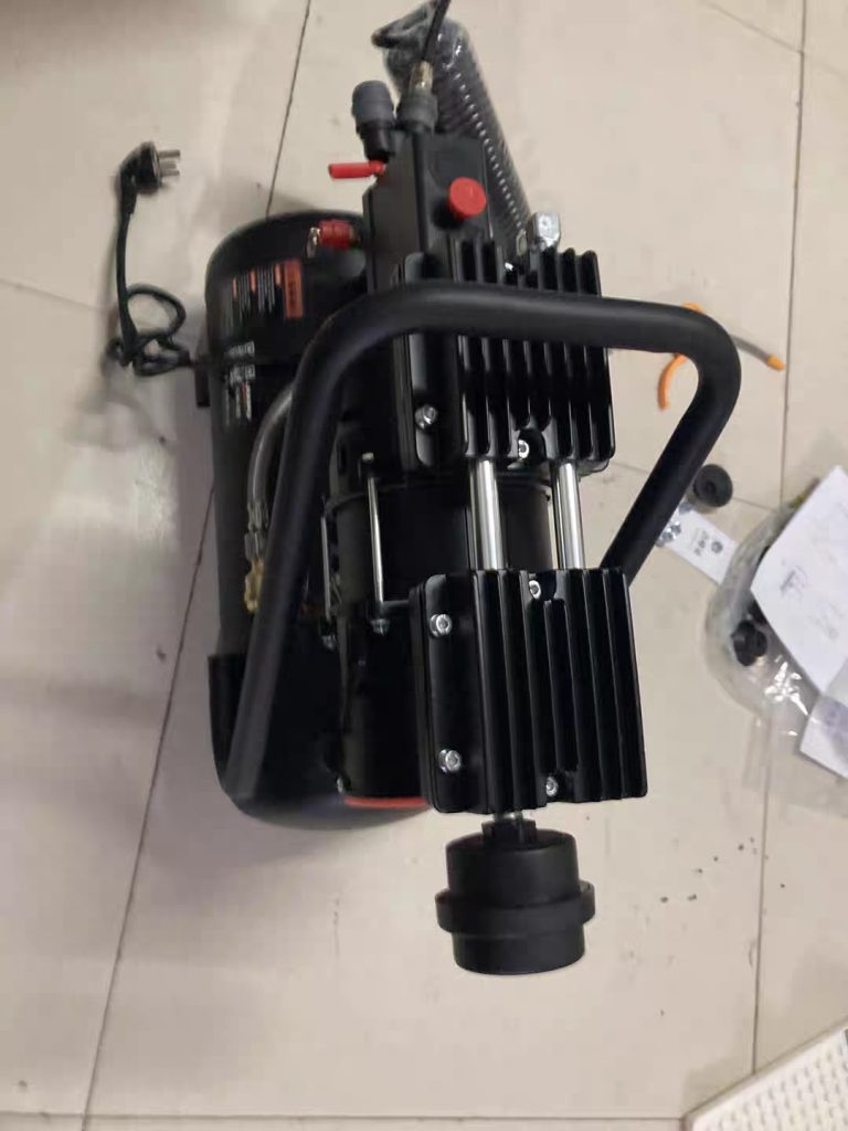 Rotary Screw Air Compressor: Continuous Power for Manufacturing Lines 18 b0dac36b1f34