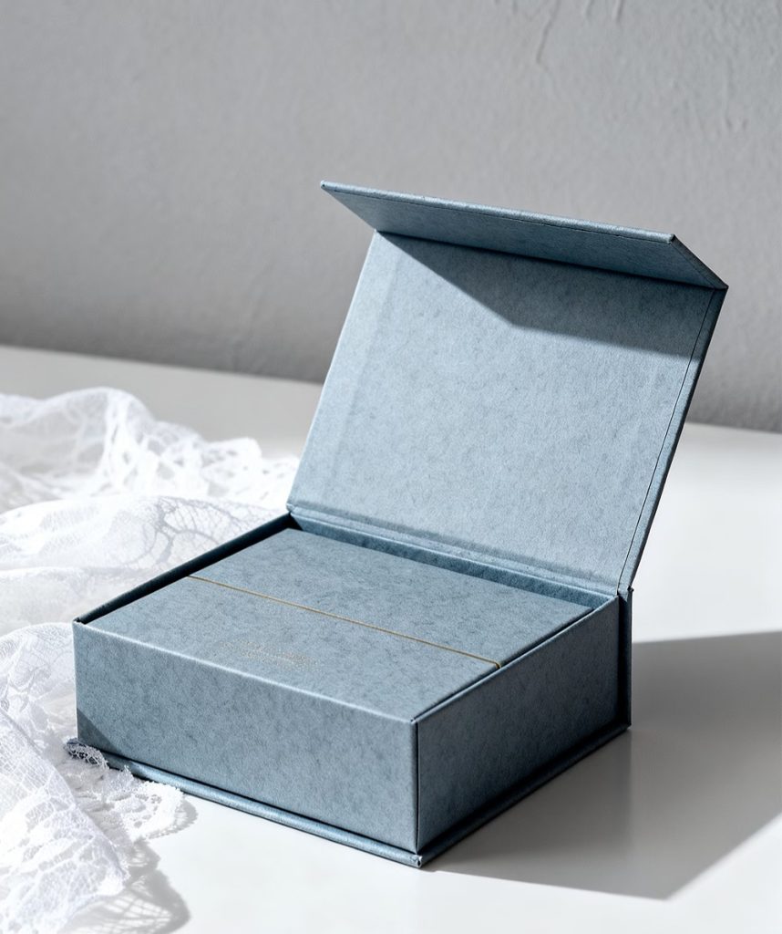 The Folded Moment: How Innovative Collapsible Gift Boxes Are Solving Our Storage Crisis and Sparking Creativity 21 df6fe0eff7f8