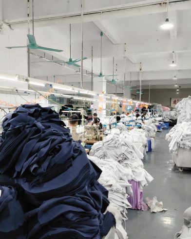 China Custom Wholesale Men’s Clothing Factory: A Complete Buyer’s Guide-vlefooena