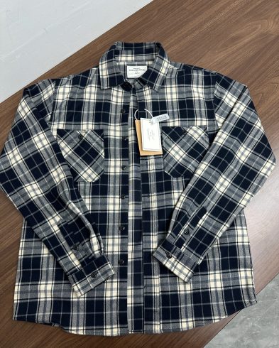 China Clothing Exporter for Global Apparel Buyers: Professional Garment Export Solutions-vlefooena
