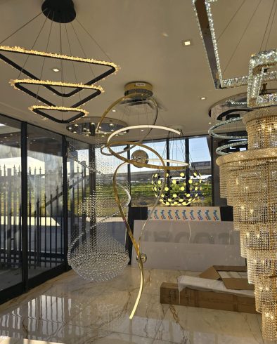 How to Choose a Reliable Indoor Pendant Light Manufacturer in China-vlefooena