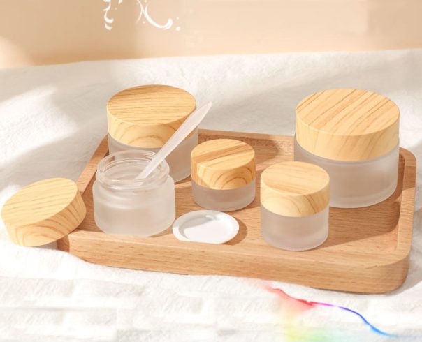 How to Find a Reliable Custom Glass Bottle Packaging Factory in China-vlefooena