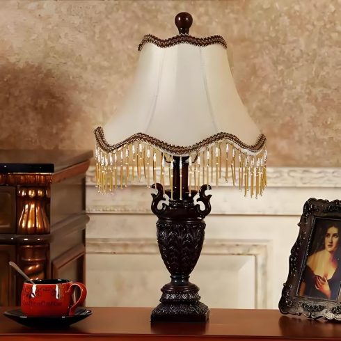 How Can Chinese Table Lamp Manufacturers Ensure Quality and International Certification?-vlefooena