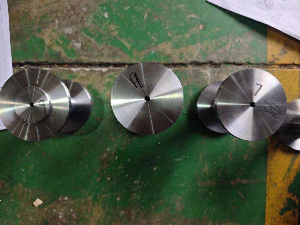 How to Avoid Tolerance Issues in Custom CNC Machined Parts? 1 2d4d4b3daa8e