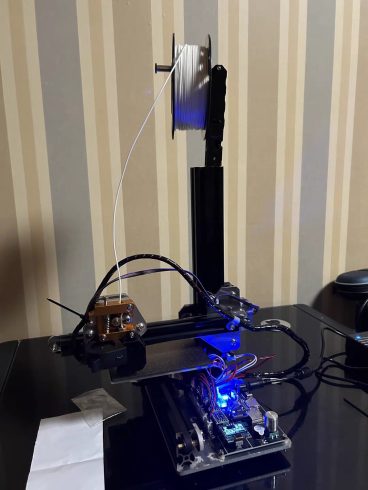 The Compact Creator: Optimizing Domestic Workspaces with Entry-Level FDM 3D Printing-vlefooena