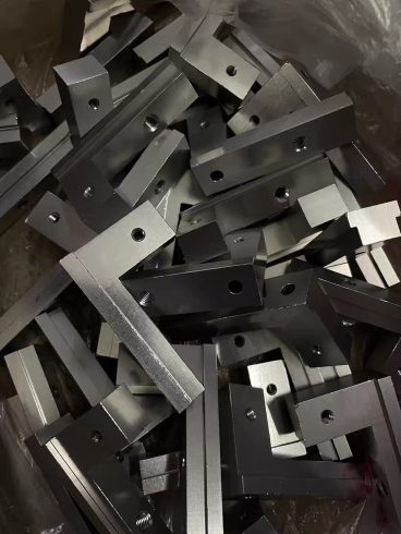 Custom CNC Machining Parts: Fast Prototyping and Mass Production Solutions-vlefooena