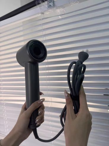 How to Find a Reliable Hair Dryer Manufacturer in China?-vlefooena